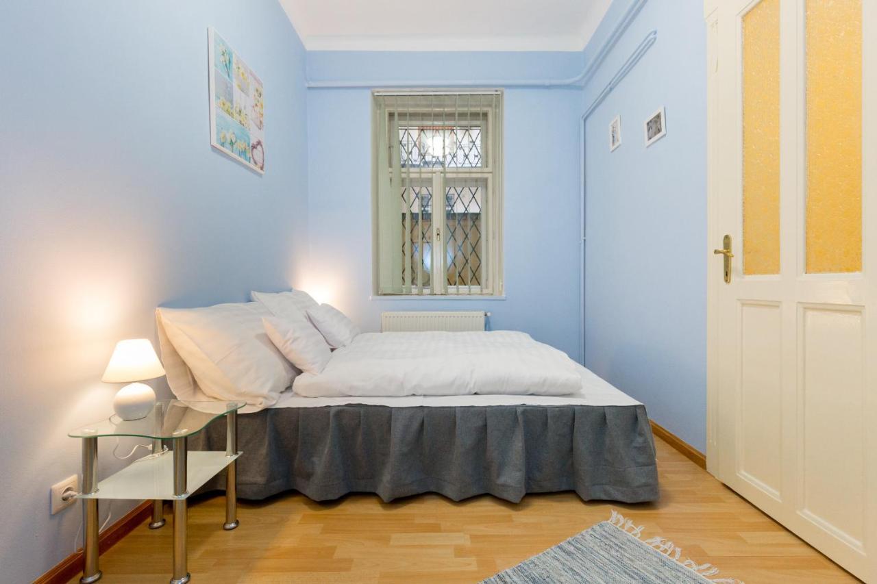 K17 Kinizsi Apartment Budapest Bagian luar foto