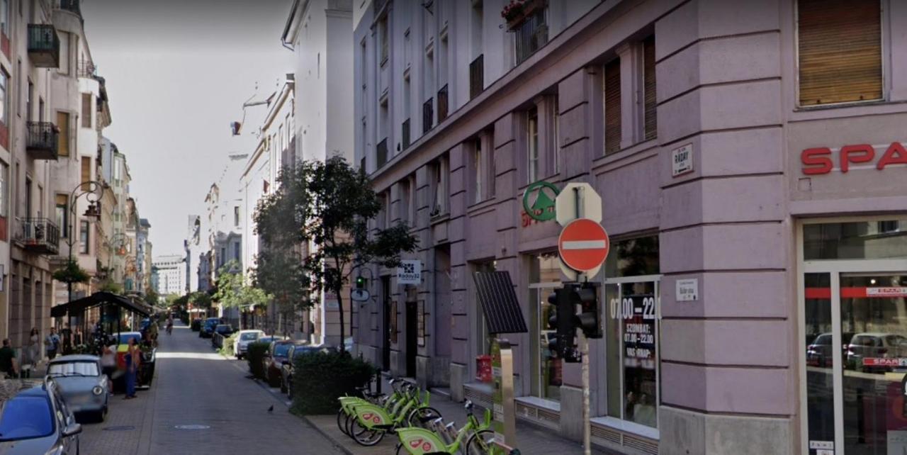 K17 Kinizsi Apartment Budapest Bagian luar foto